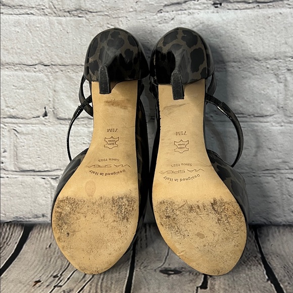 Via Spiga Black and Brown Leopard Print Heels Patent Leather 👠 - Picture 9 of 11